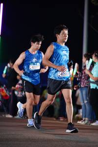 BIB: 42377, 40593
                            <button type="button" onclick="openModal(20307403)" class="btn btn-primary btn-sm float-right btn-popup" data-toggle="modal" data-target=".modal-high-quality">
                        <i class="fas fa-shopping-cart"></i> Add to Cart
                    </button>
                                            <button type="button" onclick="isThisMe(20307403, true)" class="btn btn-success btn-sm float-right btn-popup btn-isme hidden" data-toggle="tooltip" data-placement="bottom" title="นี่คือรูปของคุณใช่ไหม คลิกที่นี่เพื่อเอาเข้าอัลบั้ม">
                        <i class="fas fa-plus"></i> Add to album
                    </button>
                    <button type="button" onclick="isThisMe(20307403, false)" class="btn btn-warning btn-sm float-right btn-popup btn-isnotme hidden">
                        <i class="fas fa-ban"></i> Remove from album
                    </button>